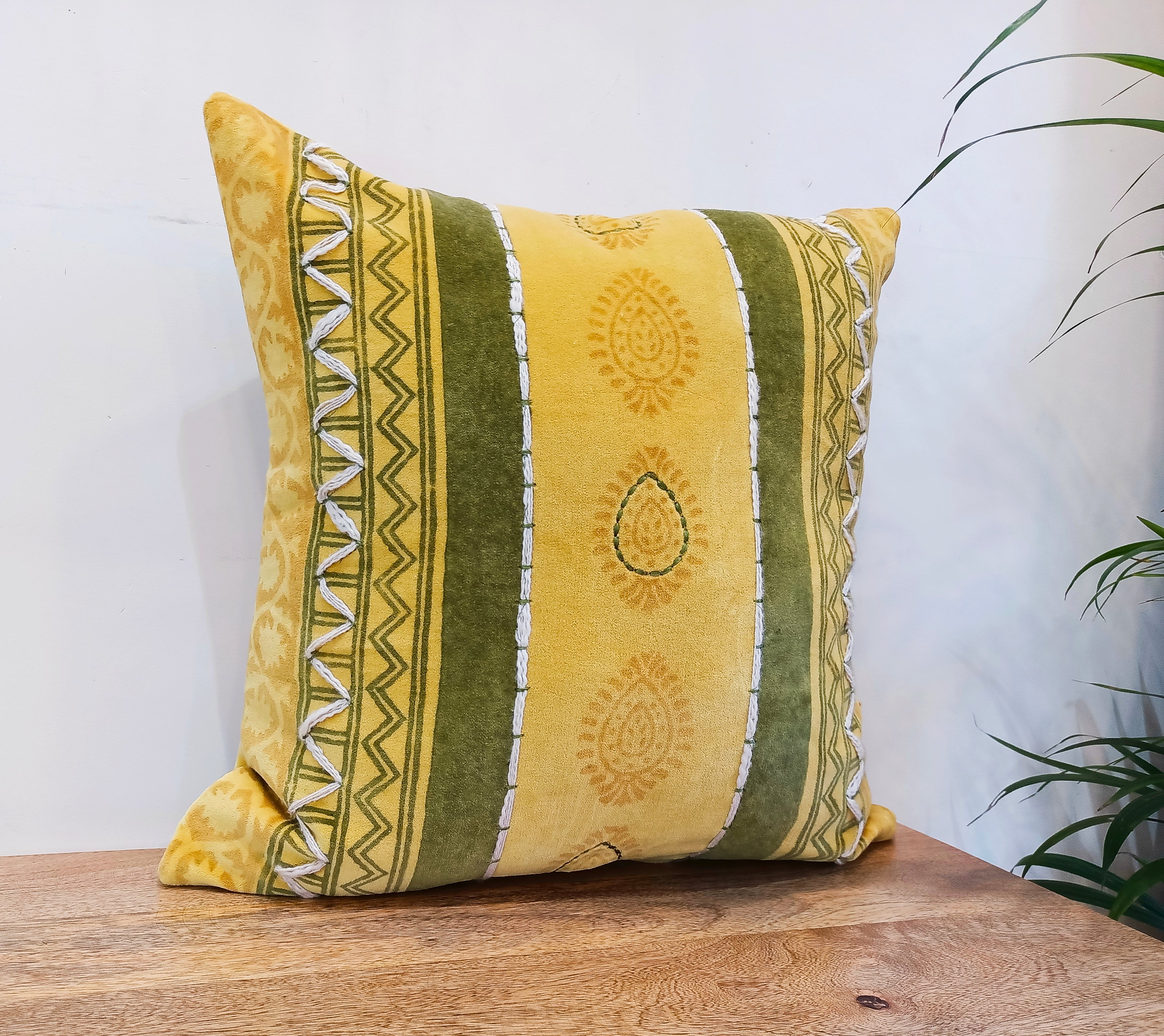 Canary yellow hot sale cushions